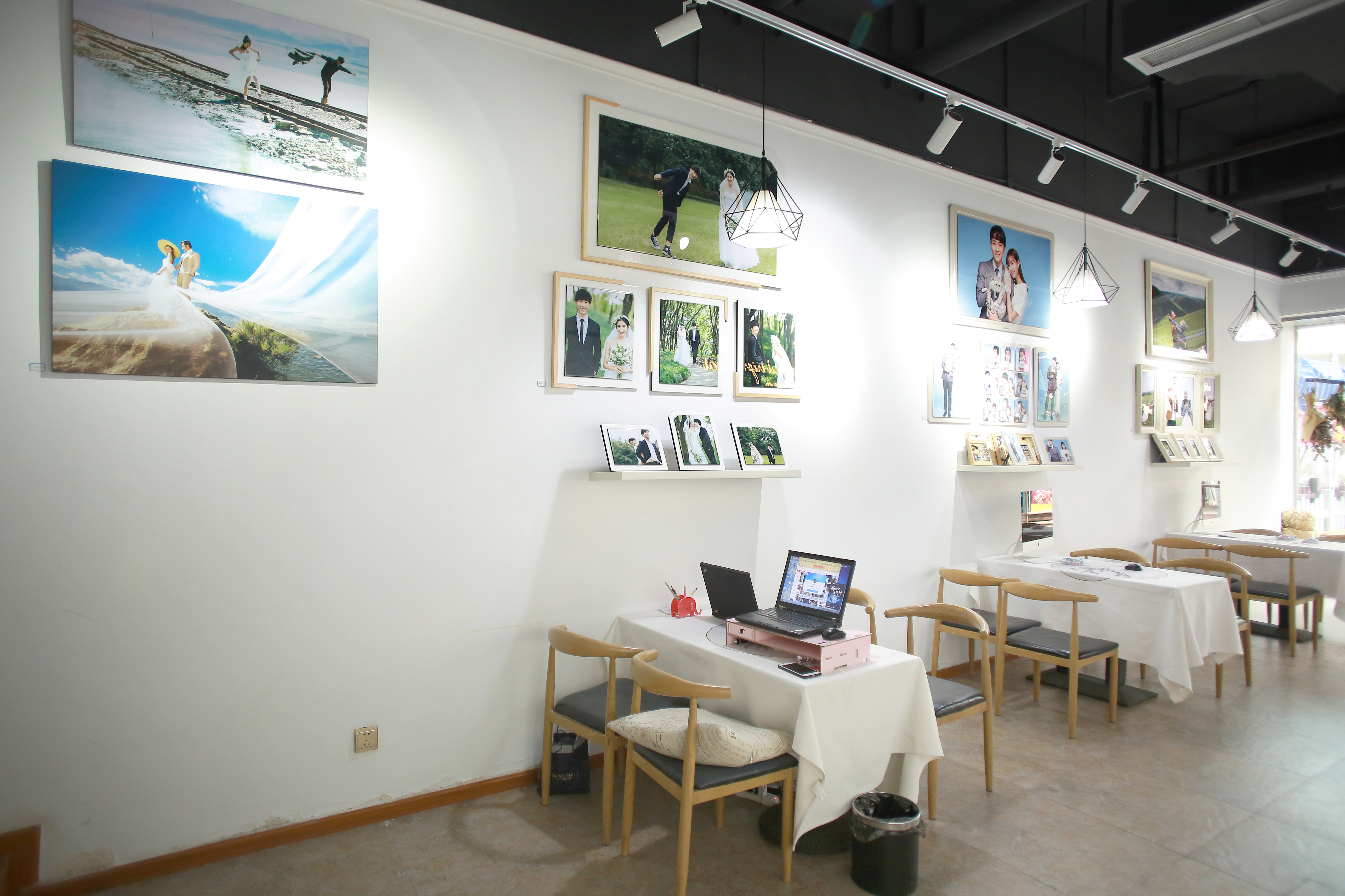 雅云婚纱摄影(绵阳店)