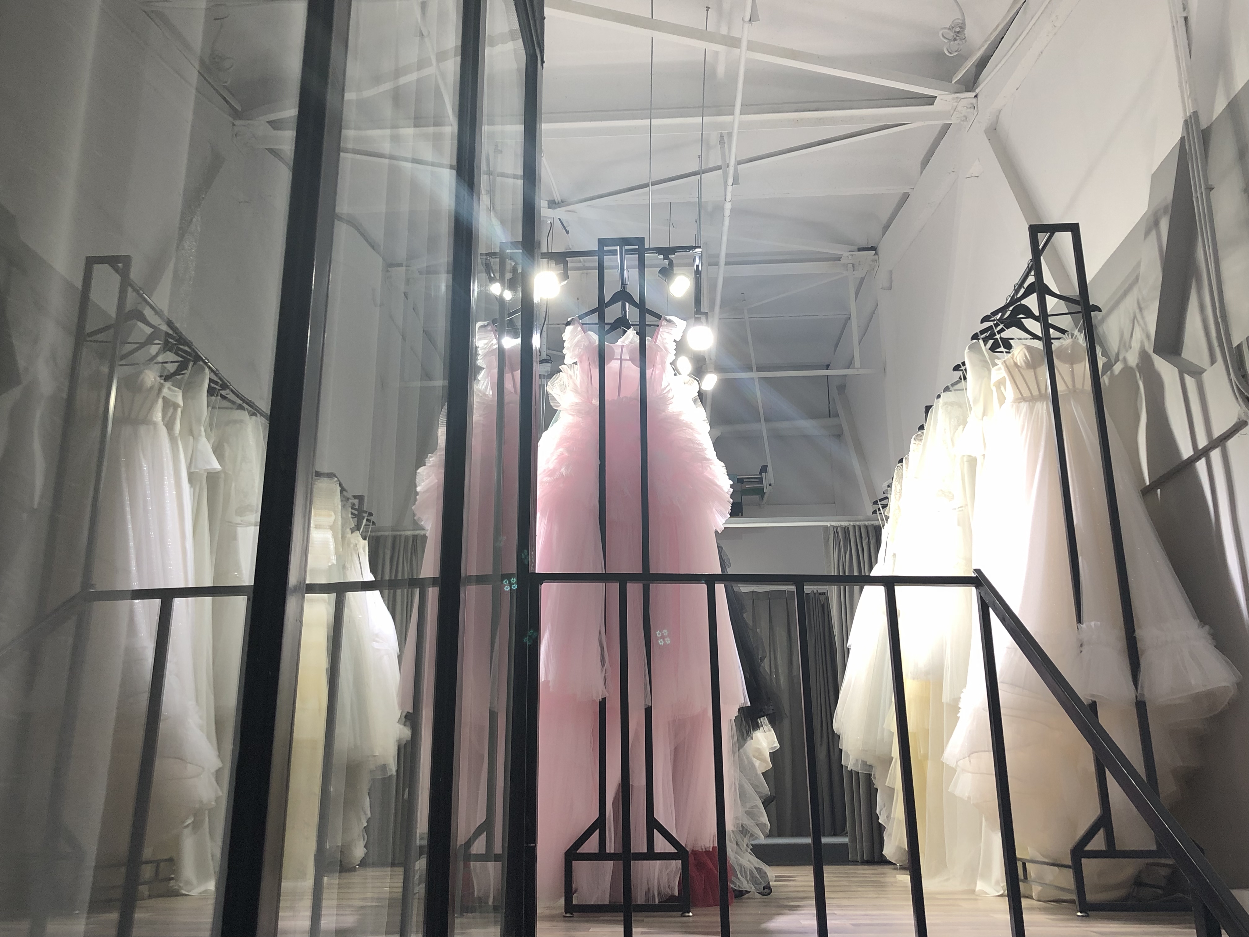曼尼婚纱摄影