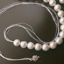珍珠项链怎么穿 珍珠项链打结教程（图解）