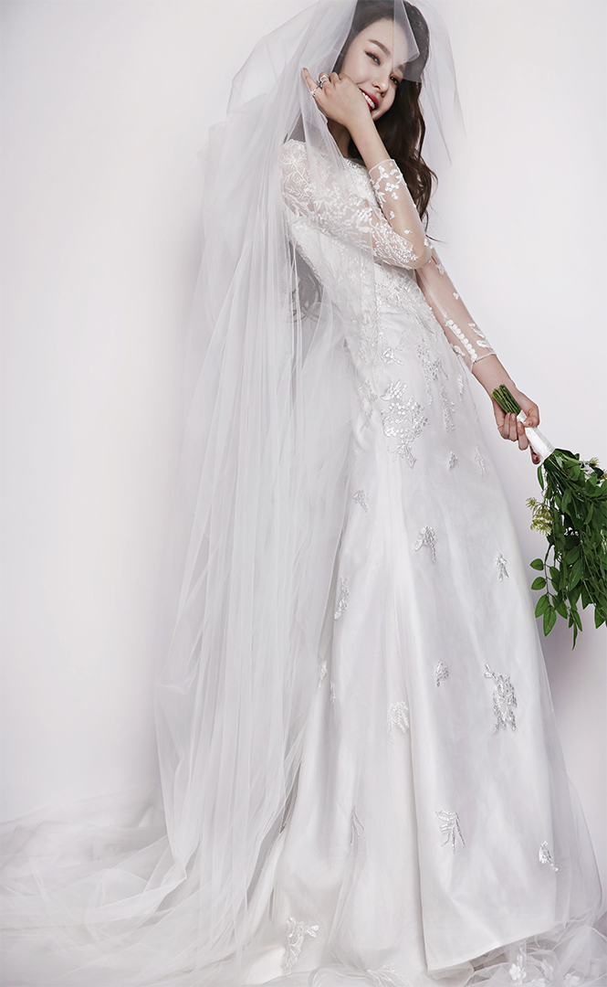 耳语卿卿   薇澜嫣莎室内婚纱照