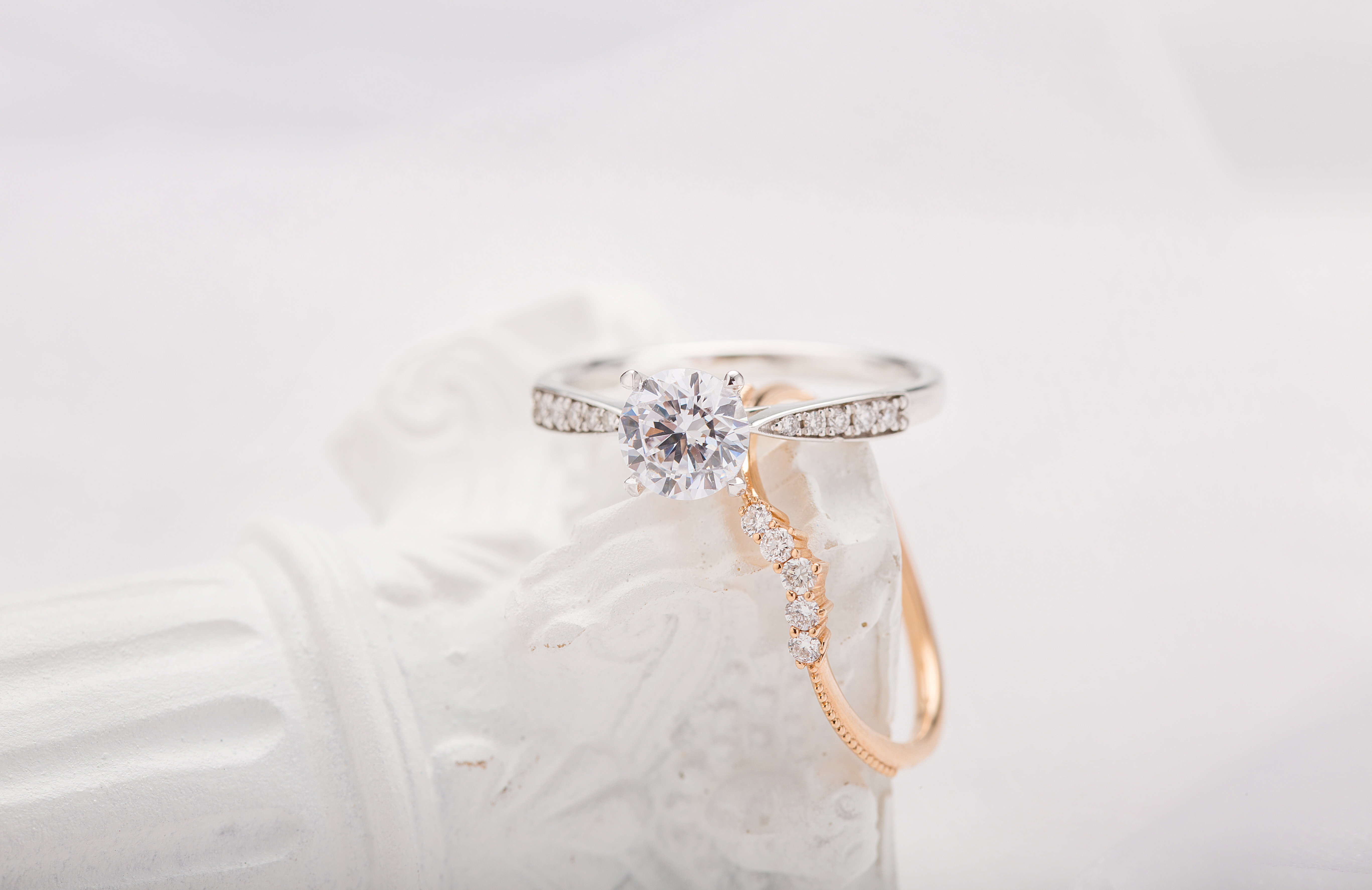 伟德bv1946官网-央视小尼离婚后不再婚原因曝光：不是放不下前妻是放不下她