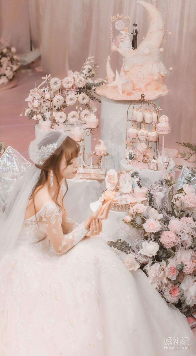 美少女亲身示范婚礼哪些地方该砸钱？
