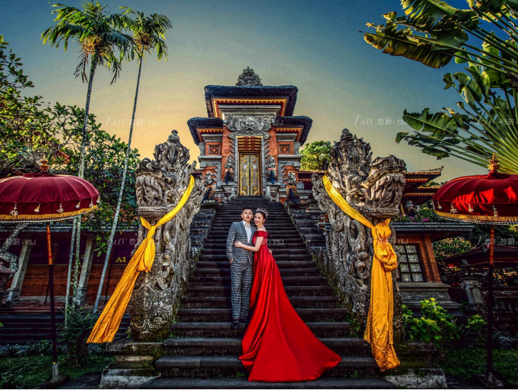 海神庙婚纱照
