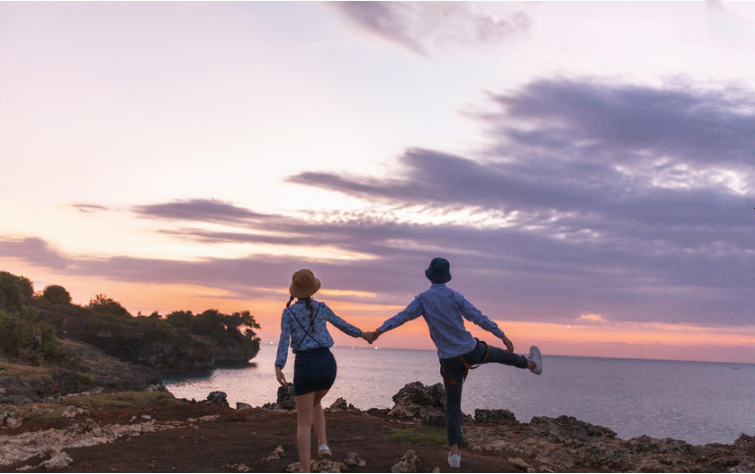 巴厘岛情人崖婚纱照