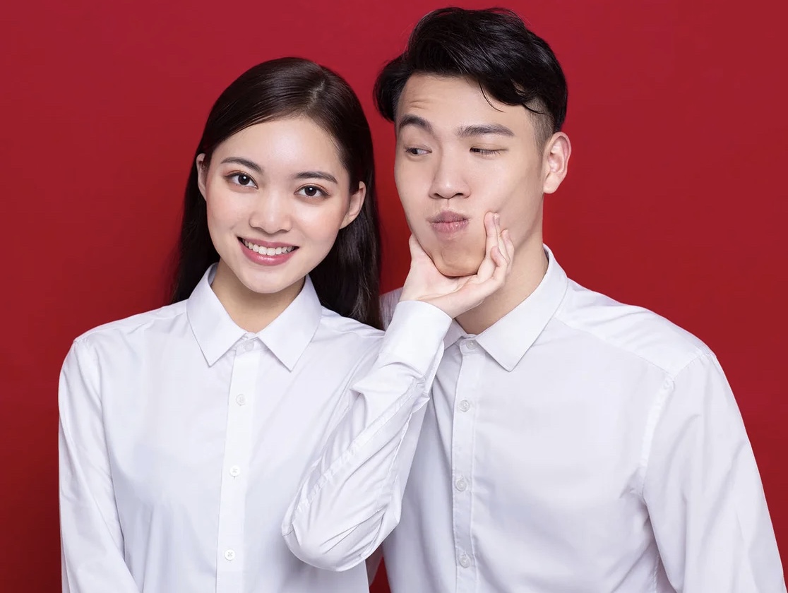结婚登记照（传统的 个性的 搞怪的）