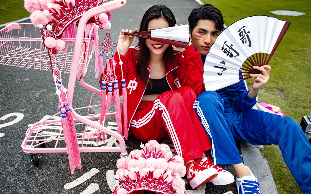 國潮季立減2000 8服8造 底片全送無隱形消費