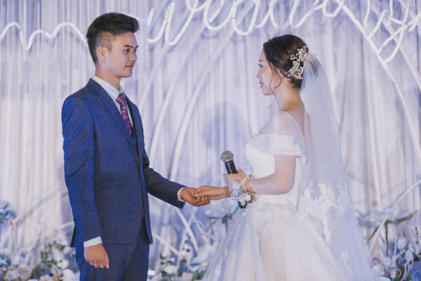 婚礼给老公说的感动话质朴温馨的新娘告白 婚礼纪