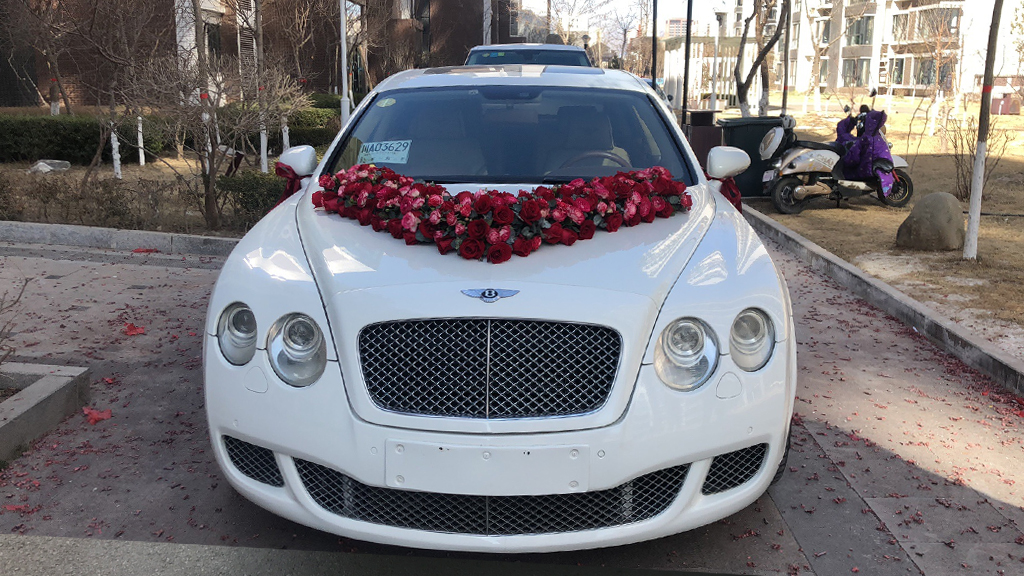 【劳斯莱斯】古斯特x1辆 + 【宾利】飞驰x5辆