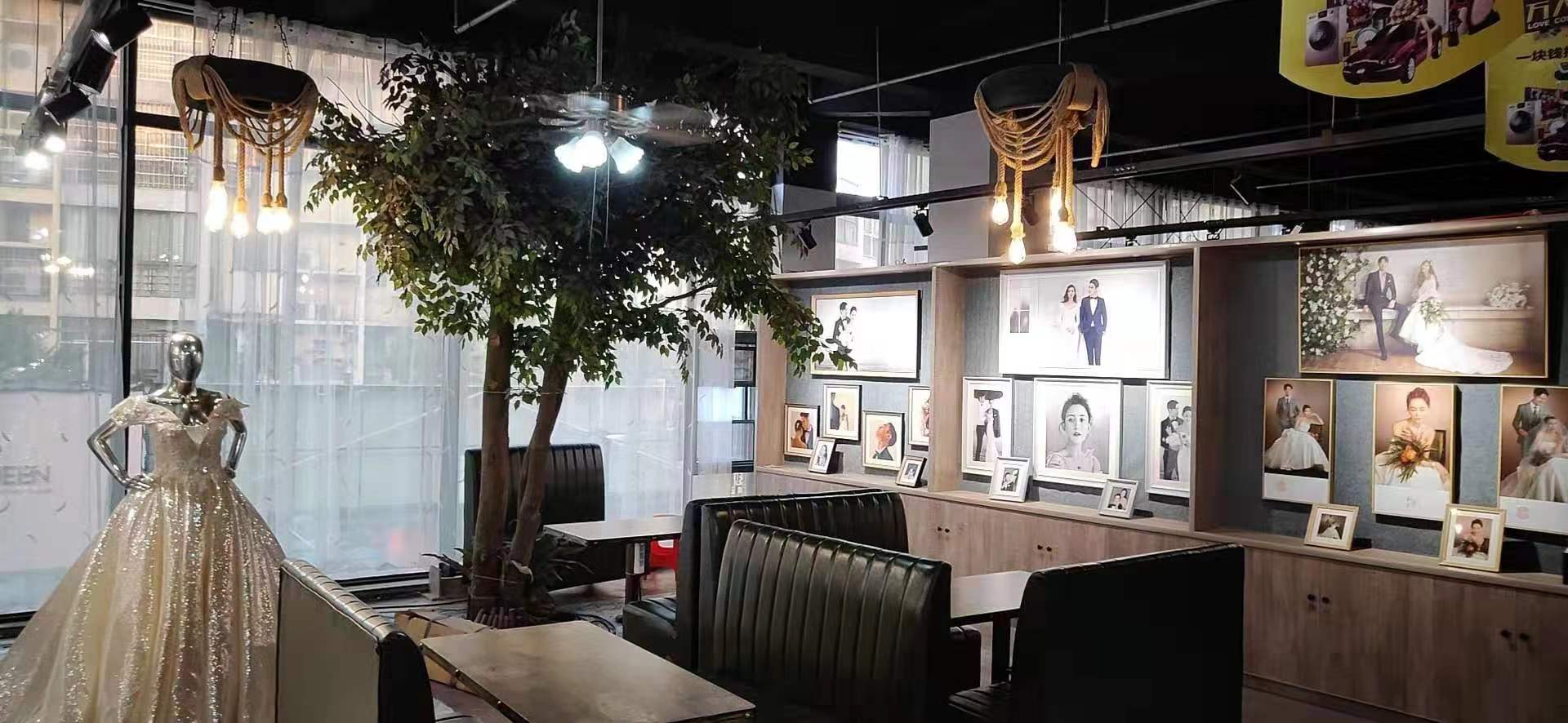 萍乡市安源区伊丽莎白摄影店