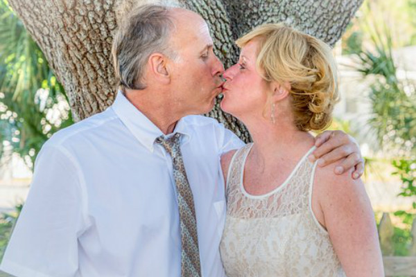 三十年的婚姻叫什么婚 珍珠婚纪念日送什么礼物