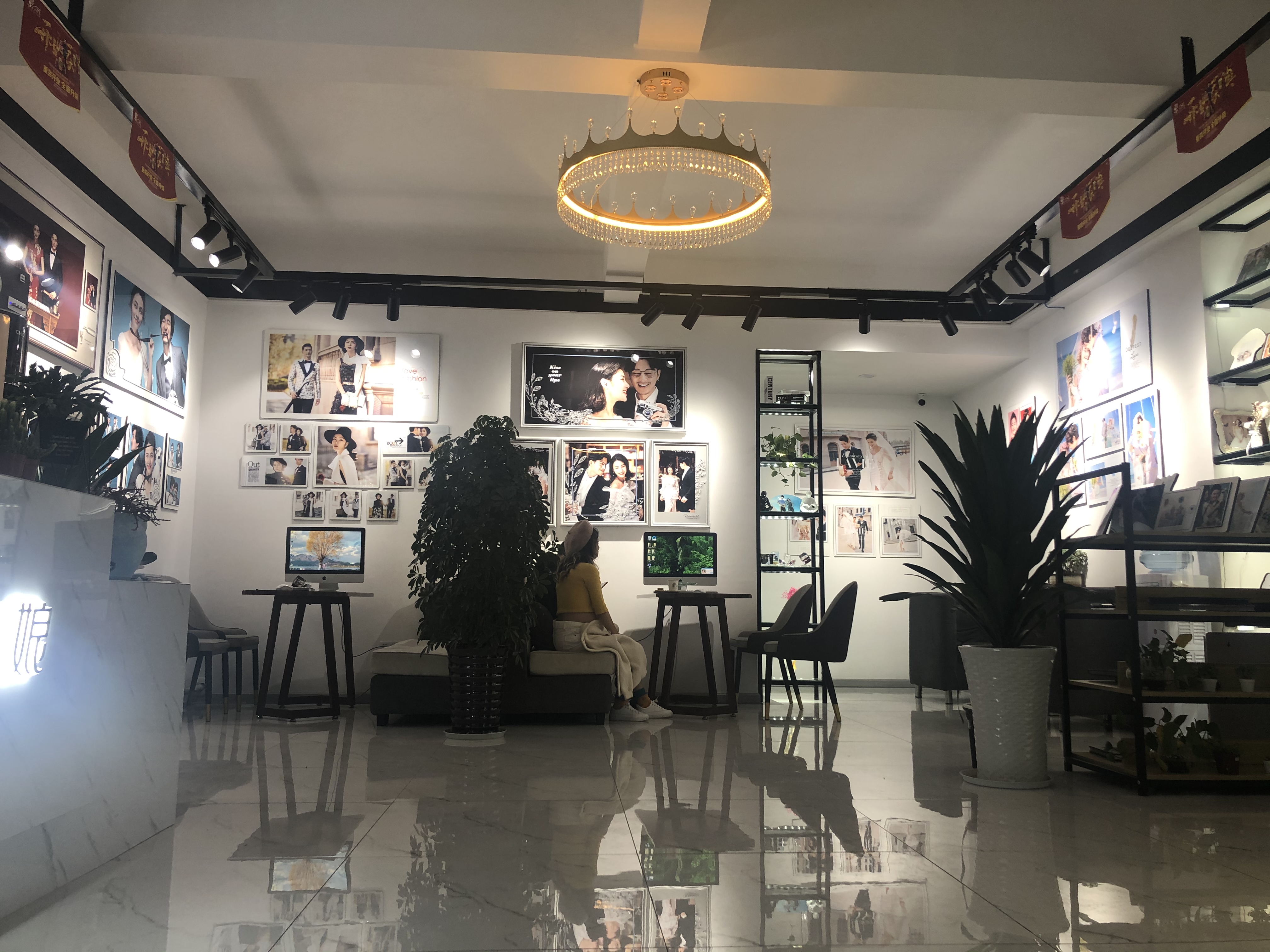 江油薇薇新娘婚纱摄影名店