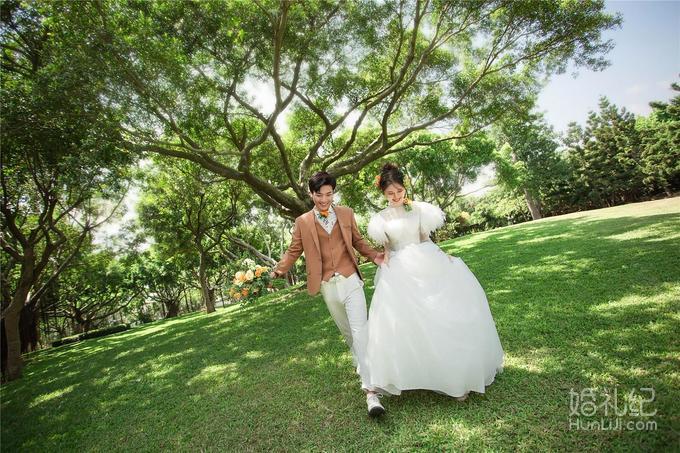 年轻人都爱的个性婚照，我竟花钱加片30张