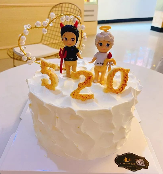 浪漫蛋糕图片送老婆 25张2019最流行蛋糕图片(图4)