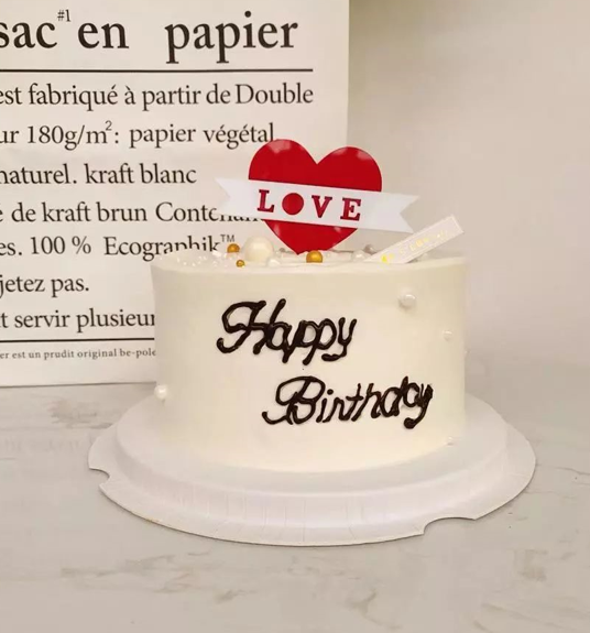 浪漫蛋糕图片送老婆 25张2019最流行蛋糕图片(图22)