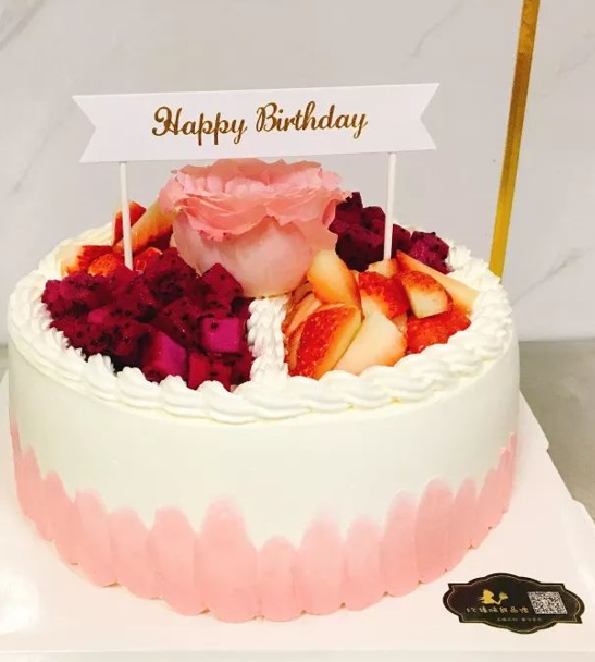 浪漫蛋糕图片送老婆 25张2019最流行蛋糕图片(图26)