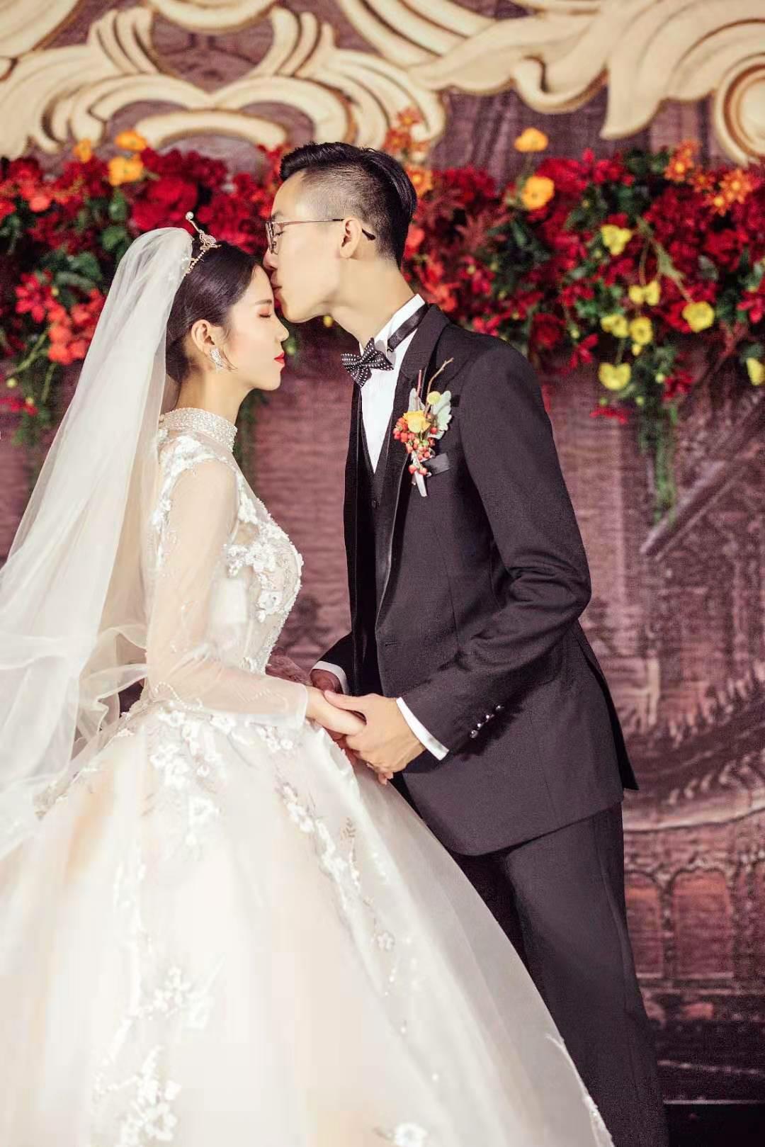 出门礼服这样选，让你美翻一整天！