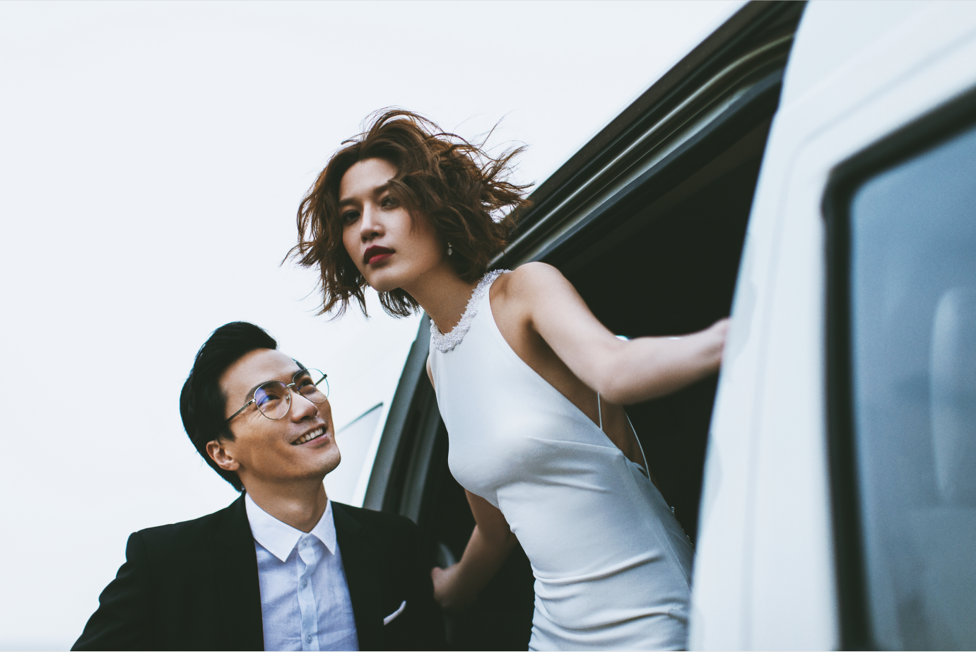 【巴黎婚纱特惠】婚纱套系八服八造+资深团队掌摄