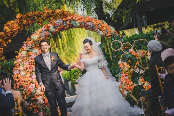 96属鼠本命年能结婚吗