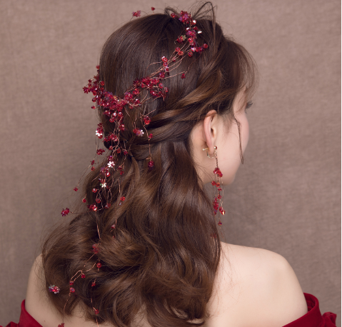 中式红色婚纱头饰图片