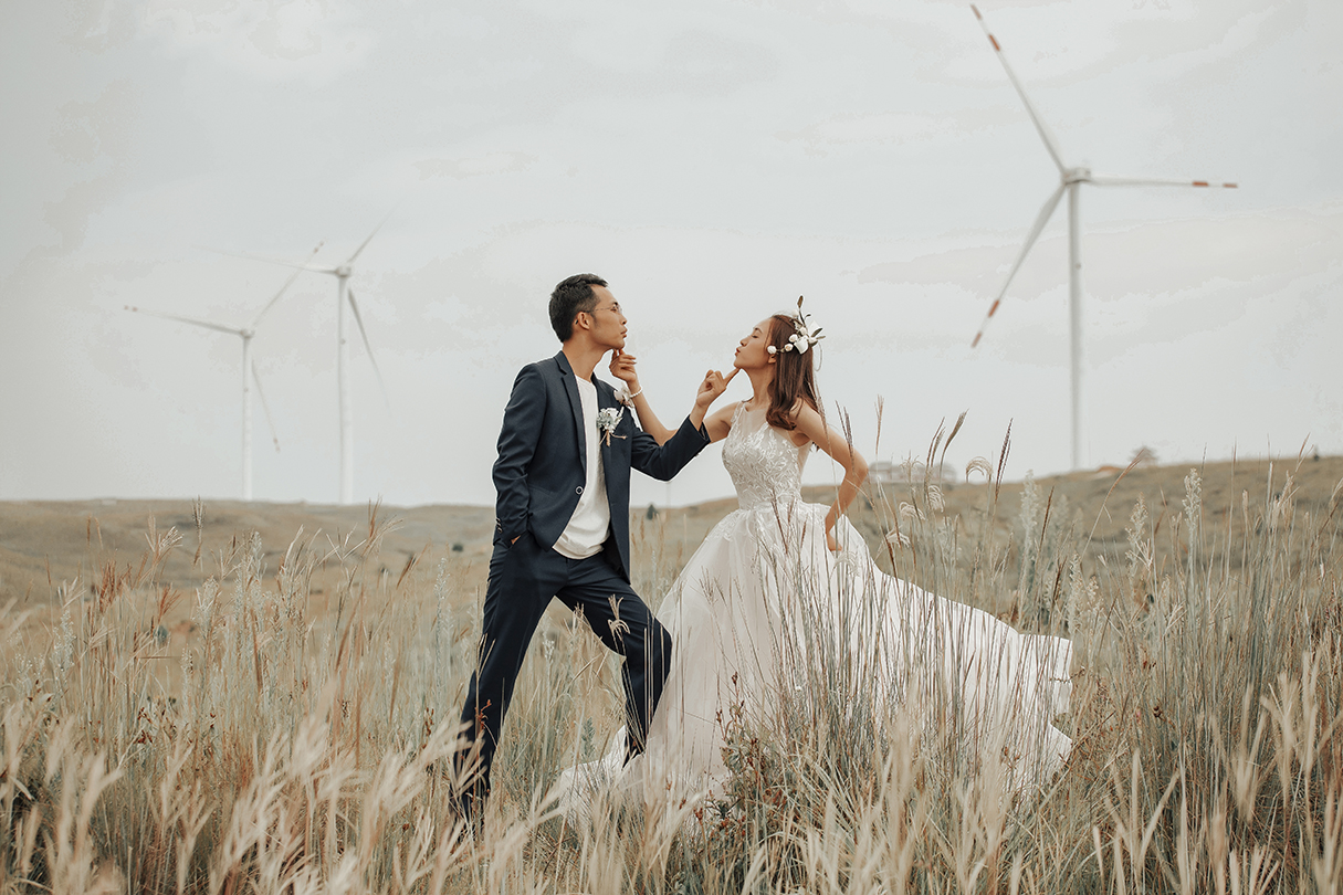 新春鉅惠+先拍后付+送結(jié)婚當(dāng)天婚紗