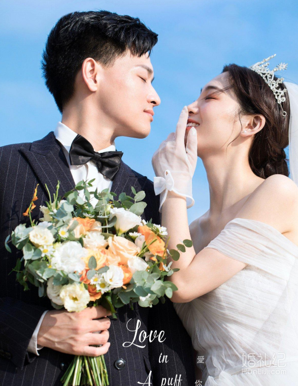 婚纱照怎么拍？拍摄的全过程噢！给需要拍婚纱照小伙伴[大笑]