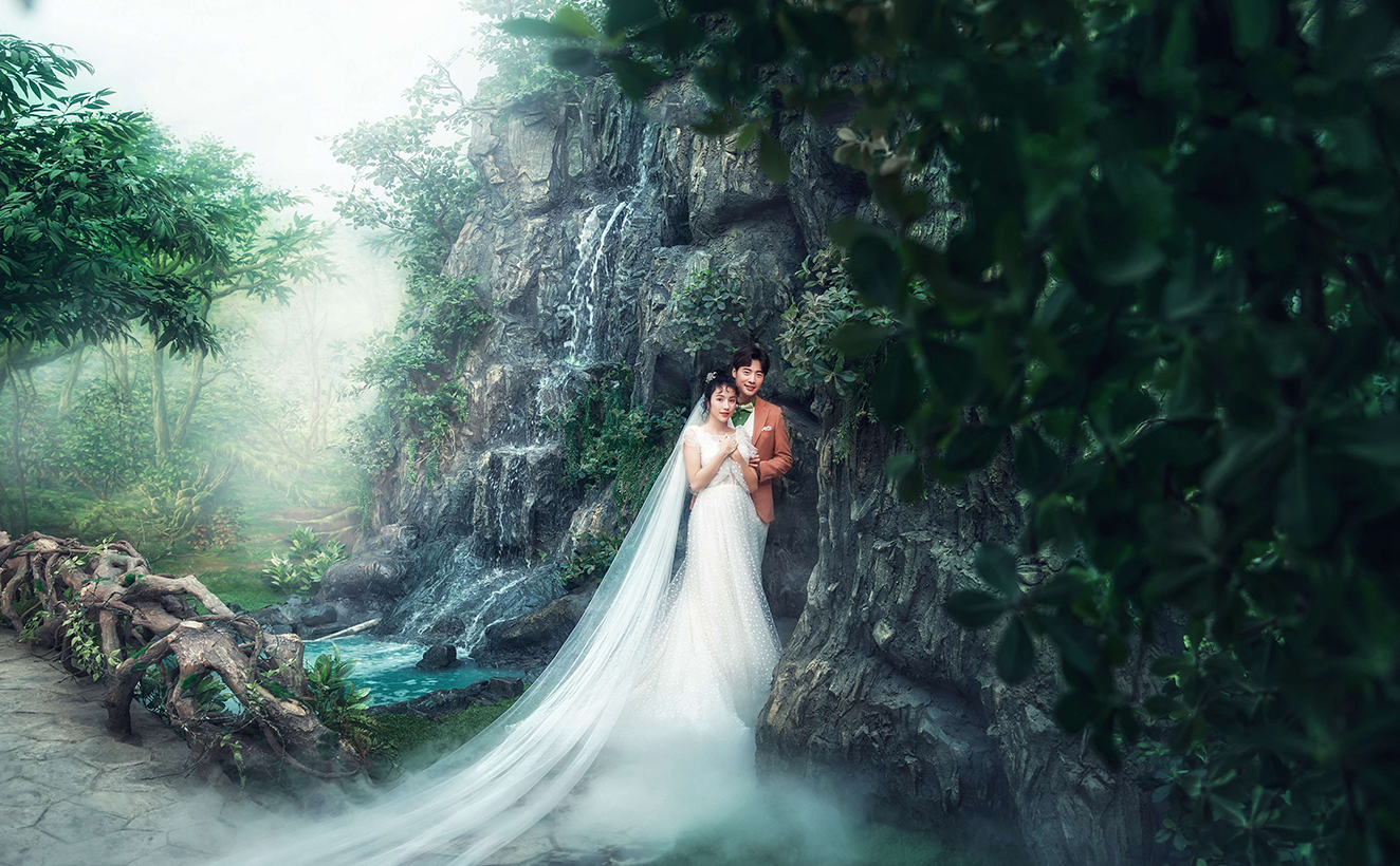 唯美绿地【8090婚礼会馆】