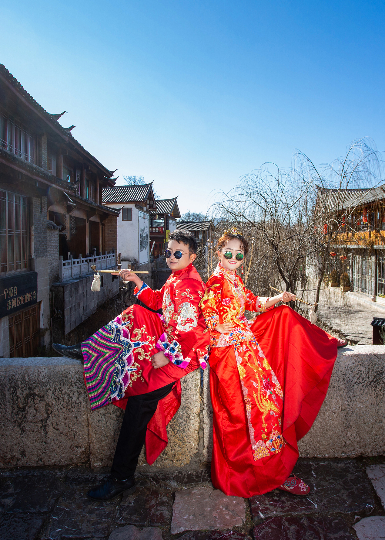 古鎮(zhèn)雪山遠(yuǎn)景馬公路網(wǎng)紅秋千 特價(jià)3599啦