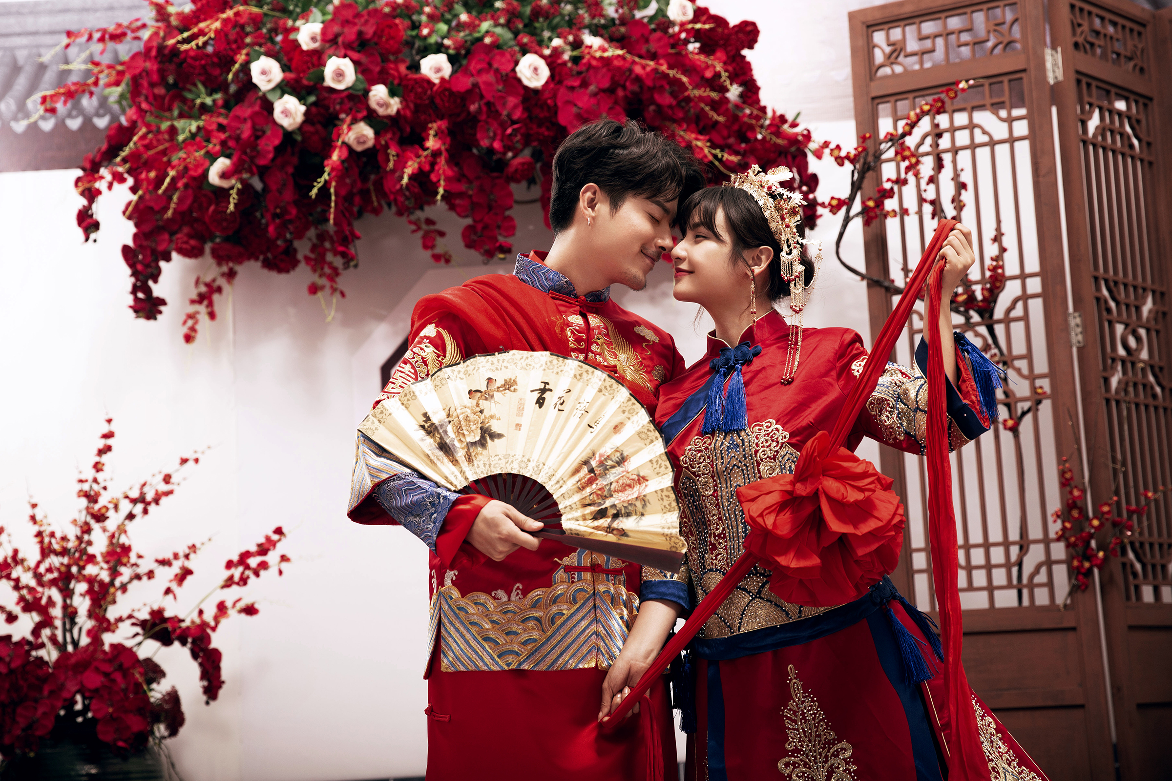 【春季黄金档特惠套系】4服4造+38精修