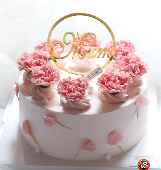康乃馨鲜花蛋糕