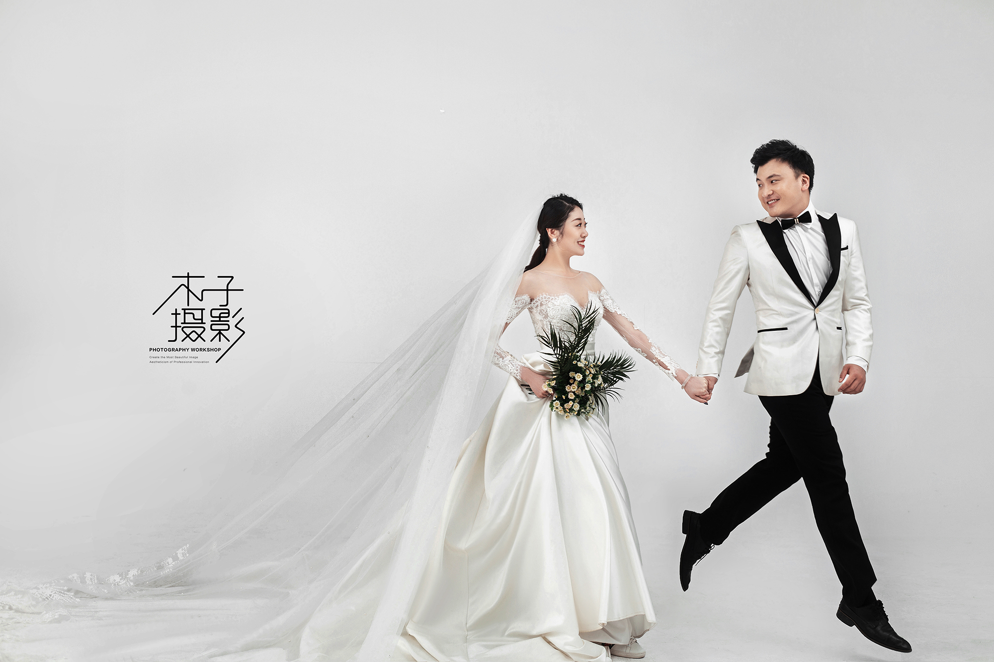 經(jīng)典韓式婚紗+雙內(nèi)景、雙外景+40張精修