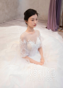 缎面礼服会显胖？我怎么越穿越好看！