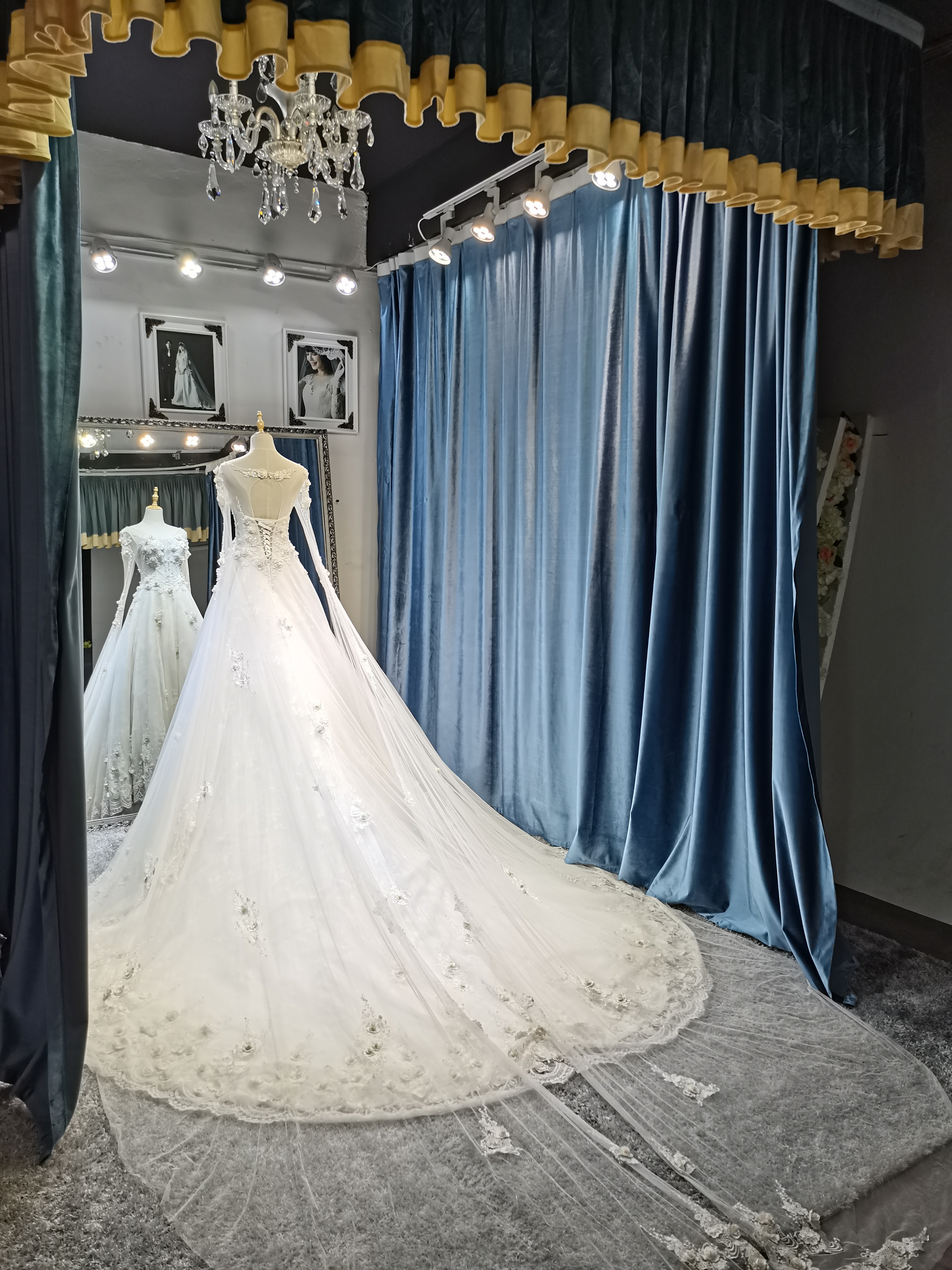 Paris巴黎.婚纱礼服馆