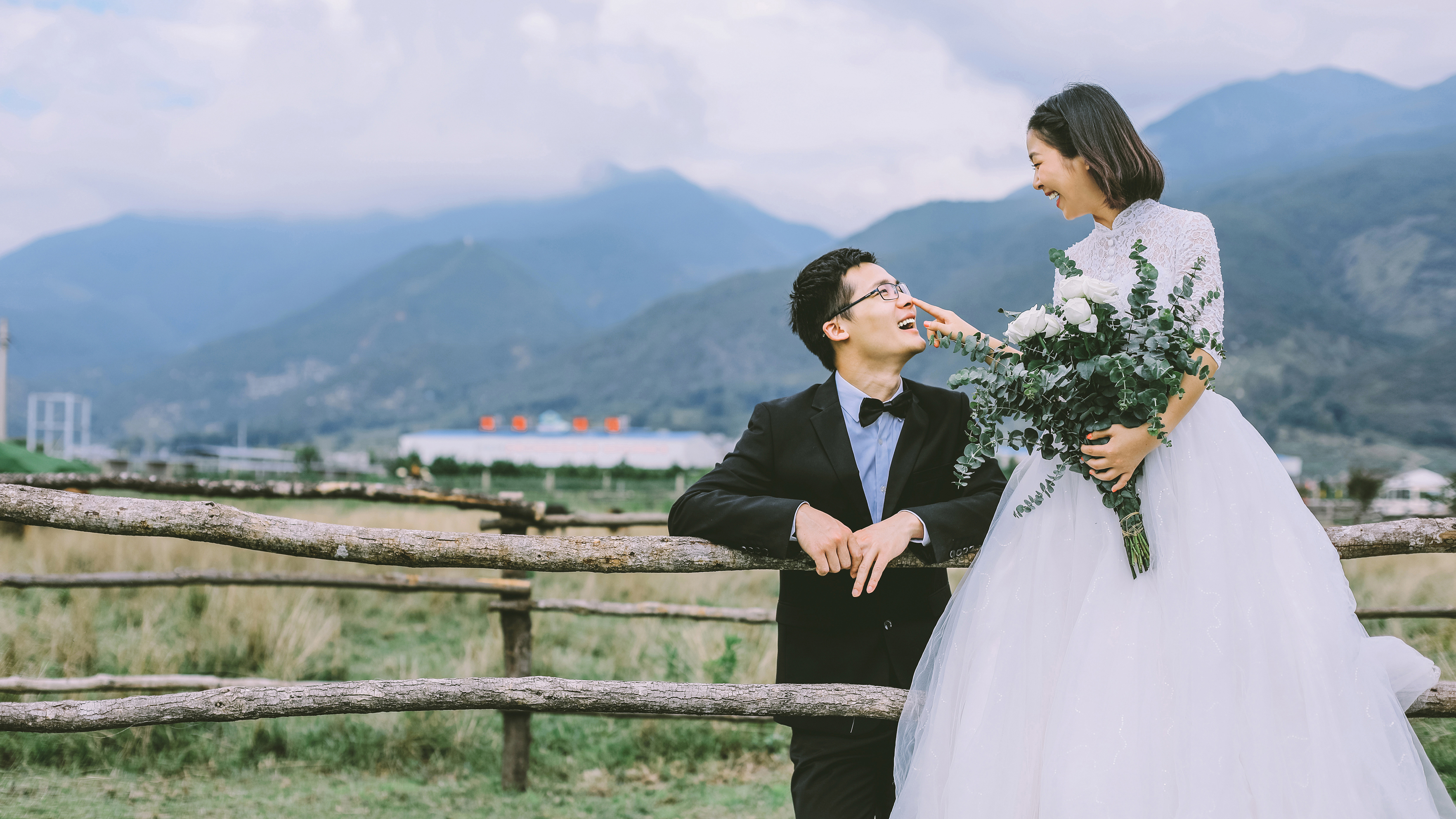 婚紗小清新，記錄你們真實(shí)的感情，多拍多送底片全送