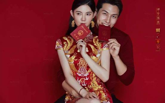 中式婚礼礼服有哪些？除了秀禾服你还可以选择哪些礼服？
