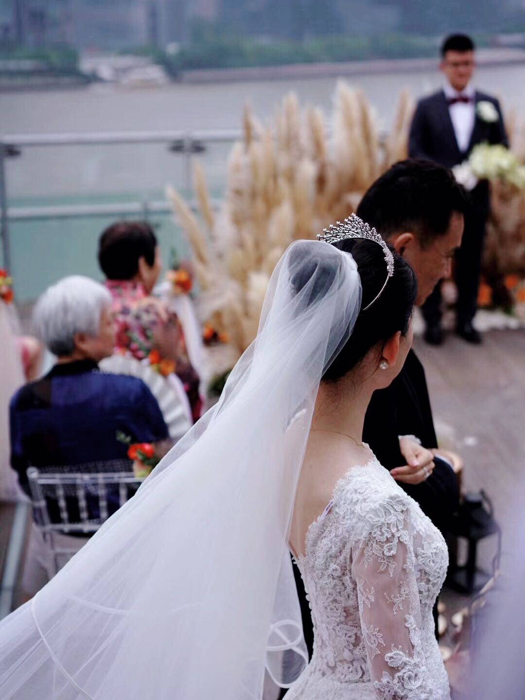 大婚穿三套足够美，省心搭配清单快收好！