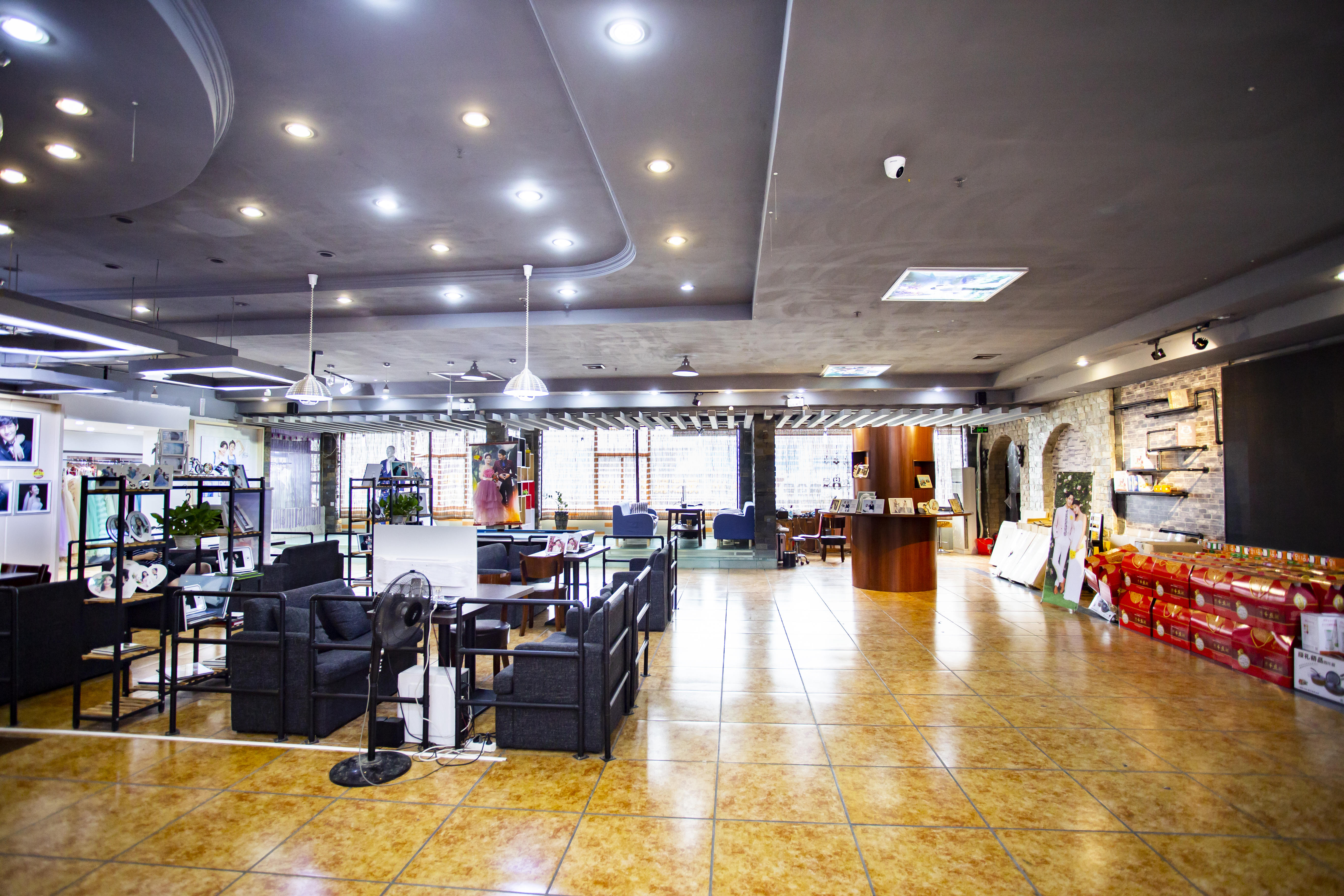米兰婚纱摄影大朗店（东莞总店）