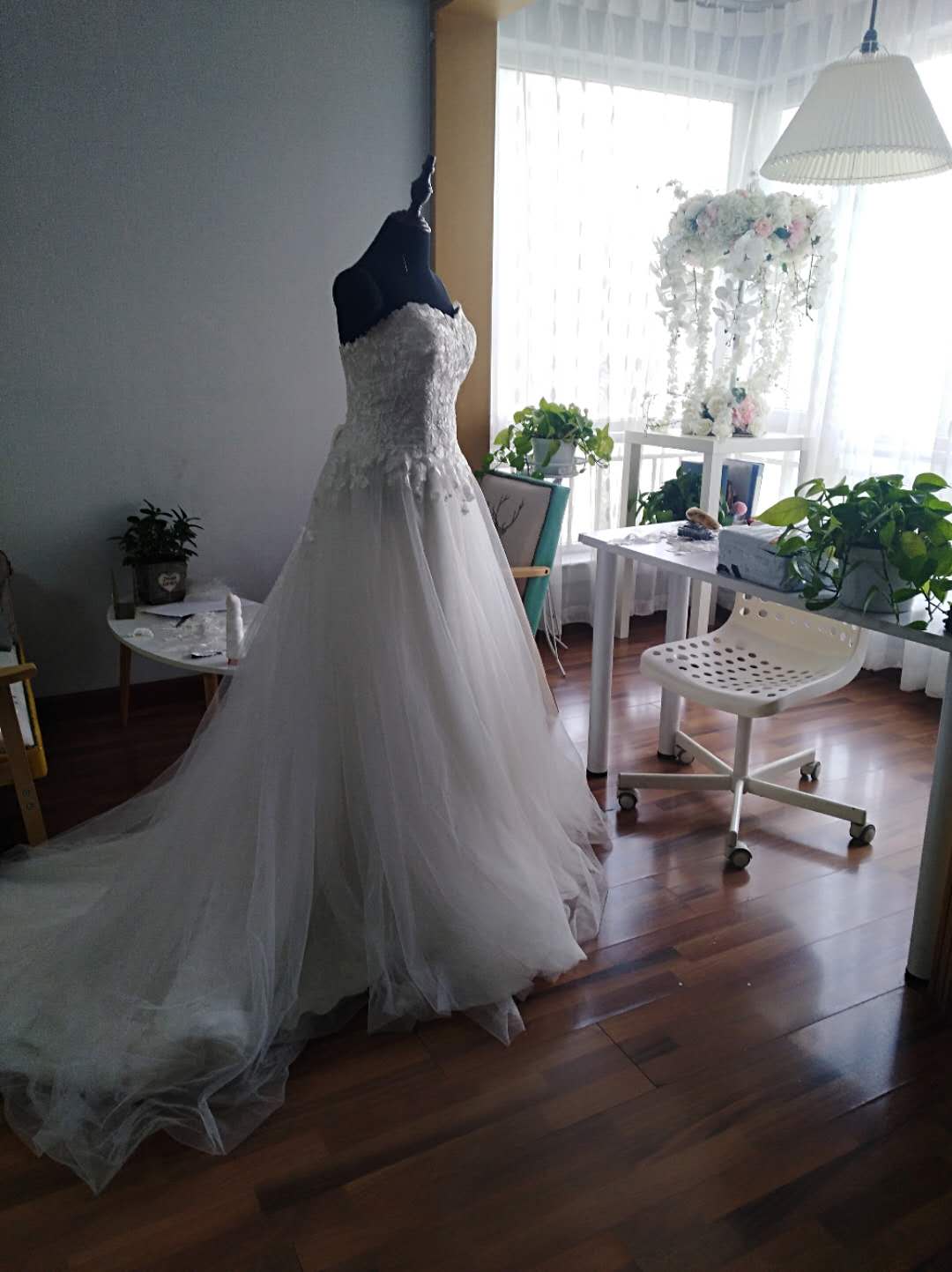 诺曼经典婚纱礼服馆