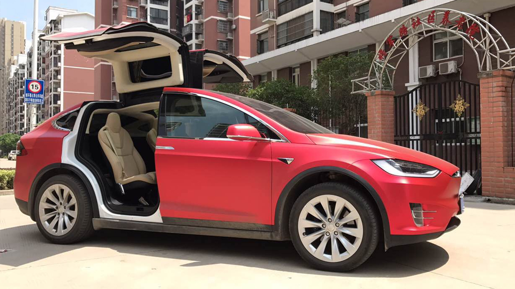 【特斯拉】Model X x1辆  + 【奥迪】A6Lx5辆