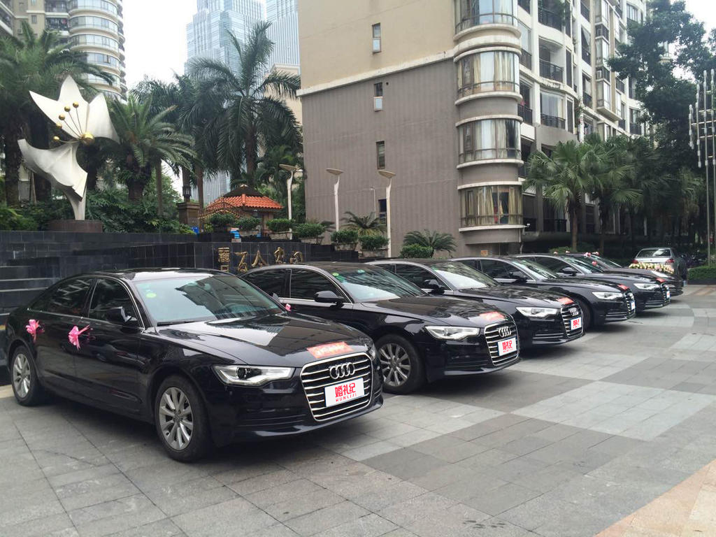 【奥迪】A6LX1辆 + 【丰田】凯美瑞x5辆