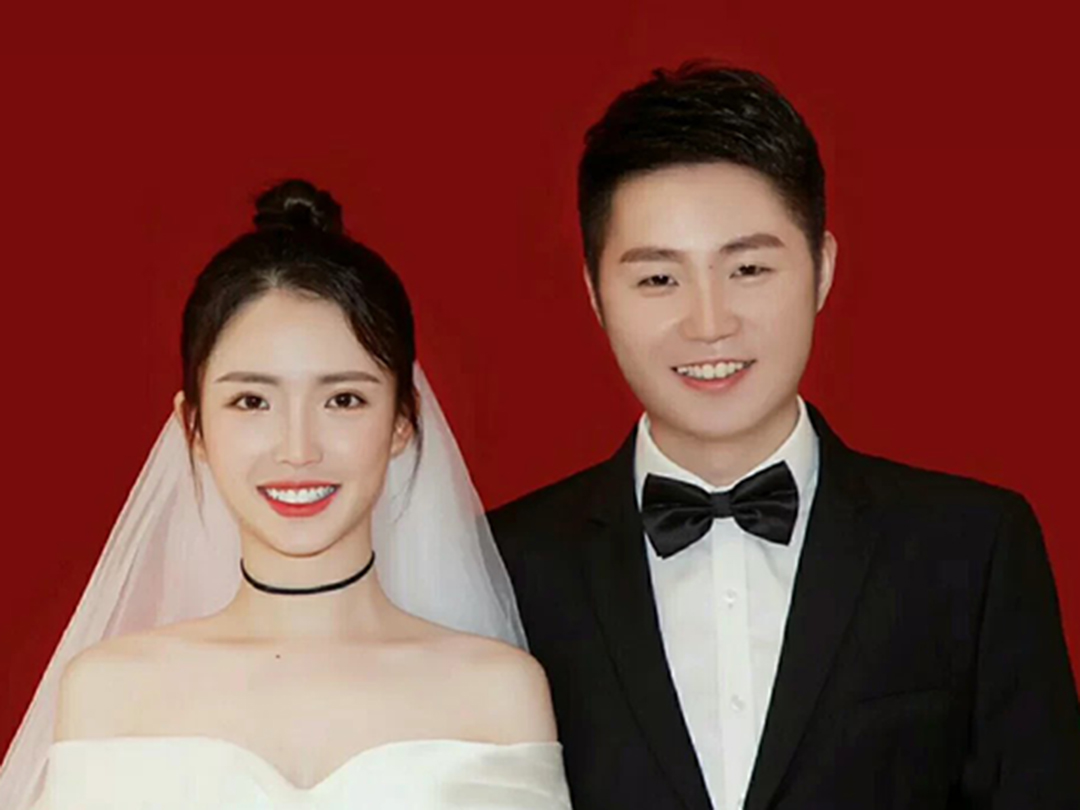结婚证件照+化妆+服装+精修+立等可取2寸四张