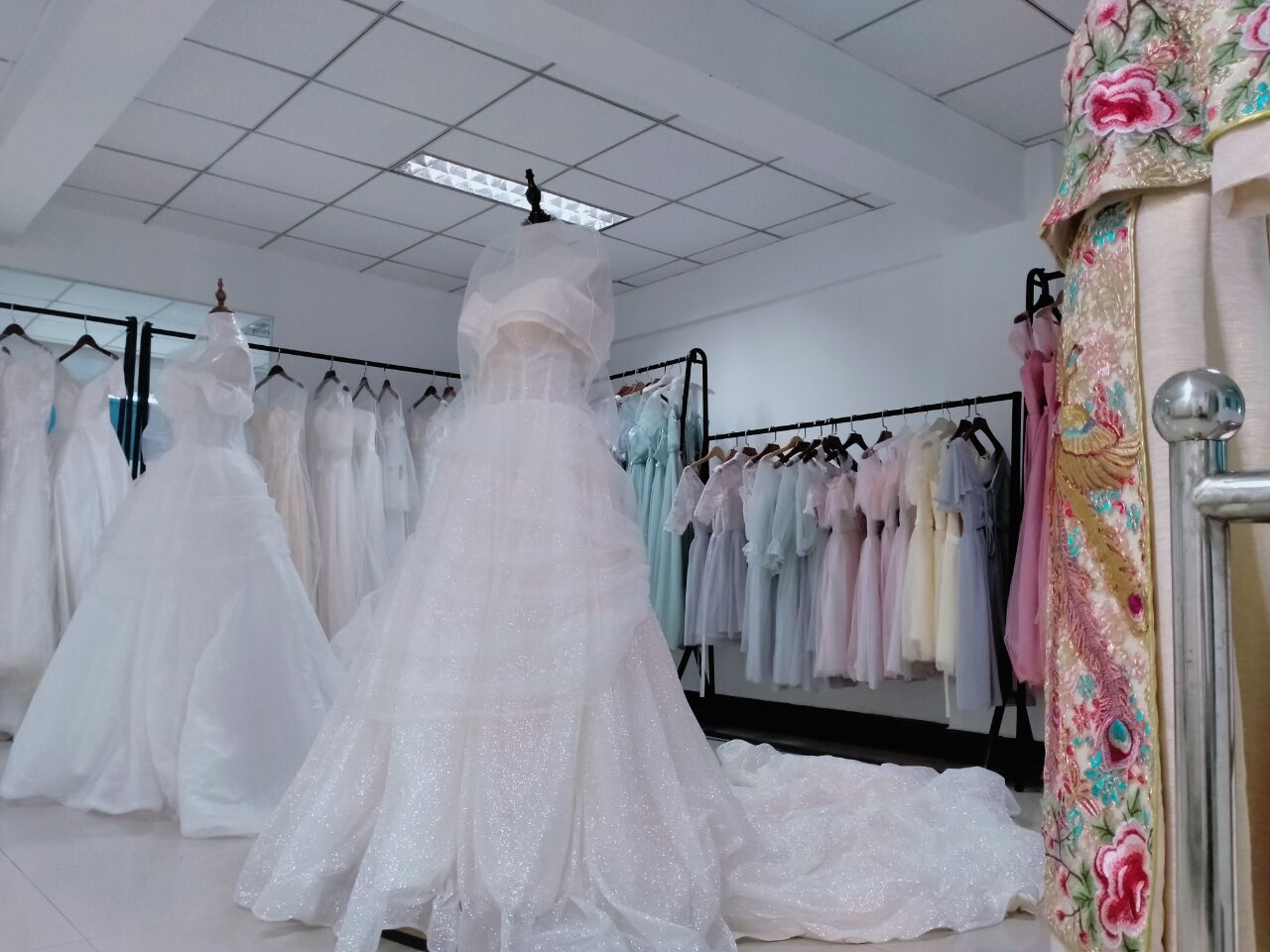 宜宾市舒漫婚礼策划