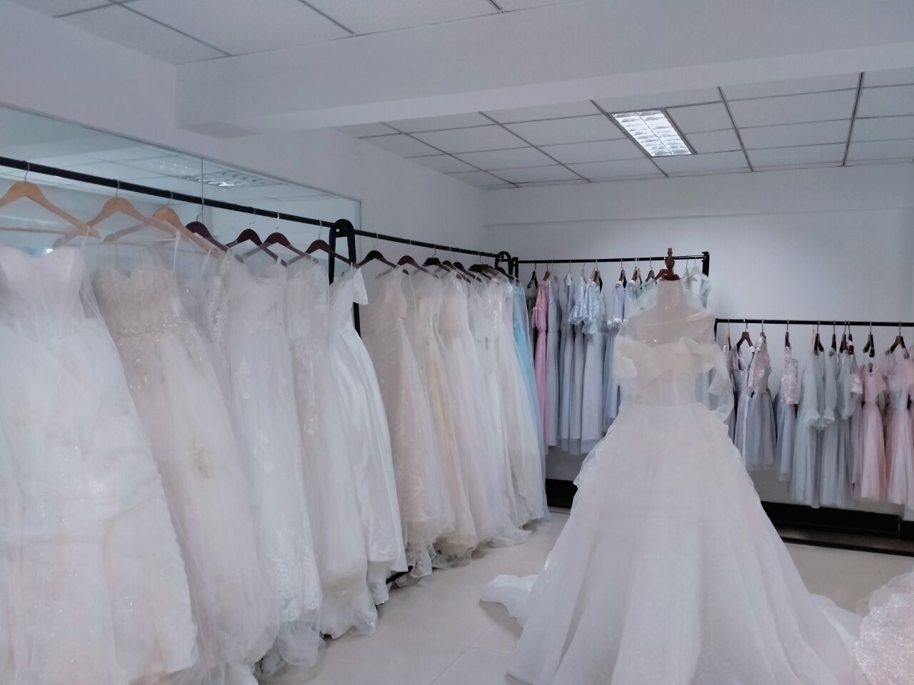 宜宾市舒漫婚礼策划