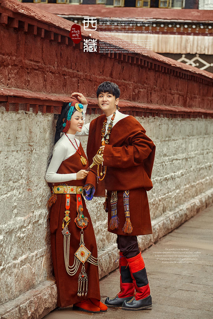西藏拉萨市区旅拍婚纱 民族时尚