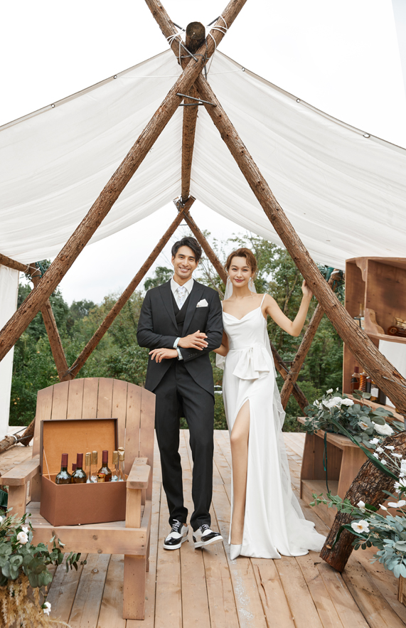 【赠别墅酒店】别墅+泳池+教堂+夜景+湖畔+包邮