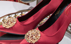 婚鞋必须要红色吗