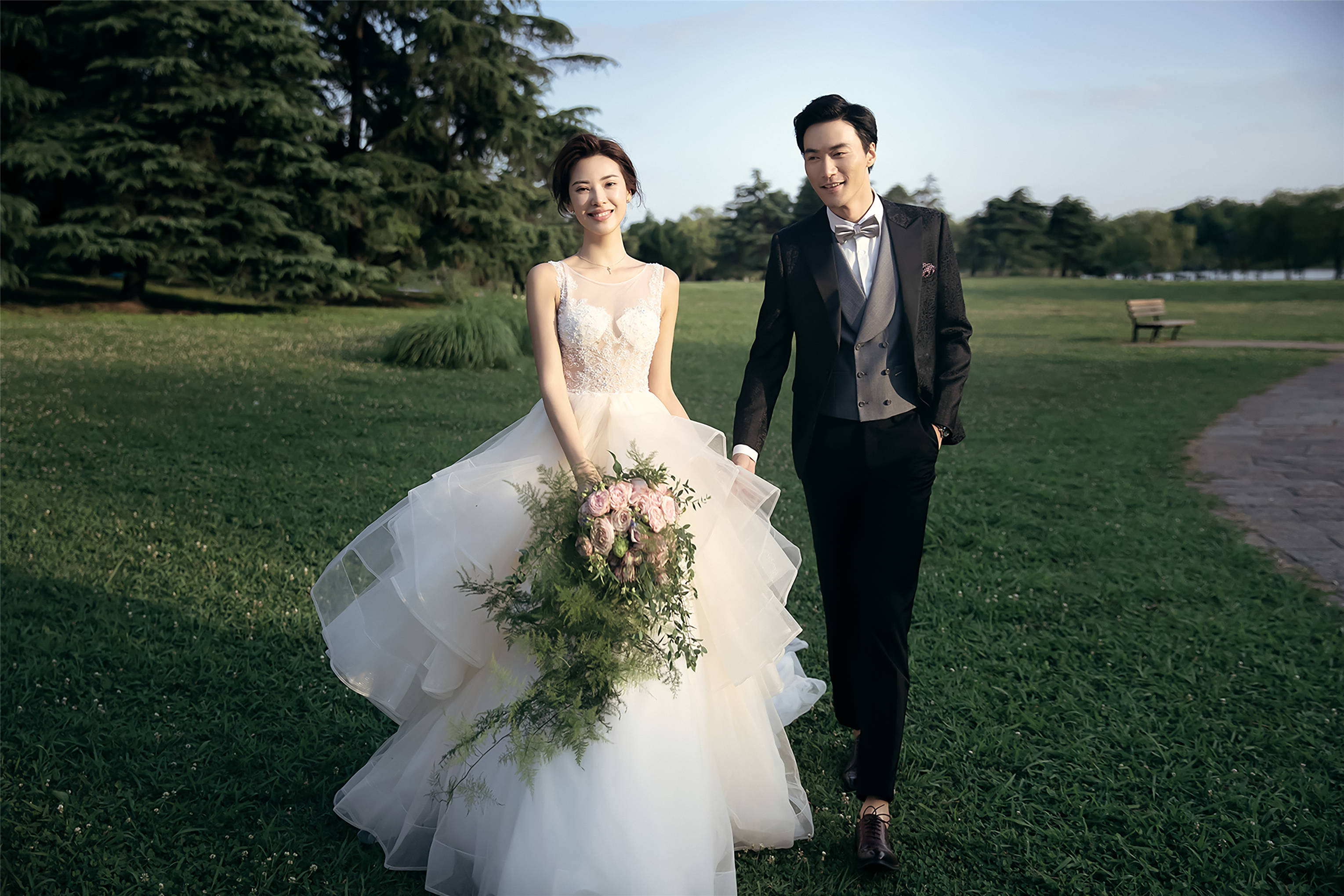 高端私人定制/城市旅拍/潮流婚纱照/创意婚纱照