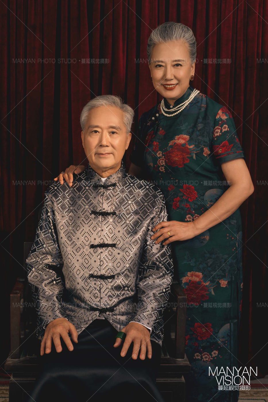 百年民国风一世全家福父母婚纱照