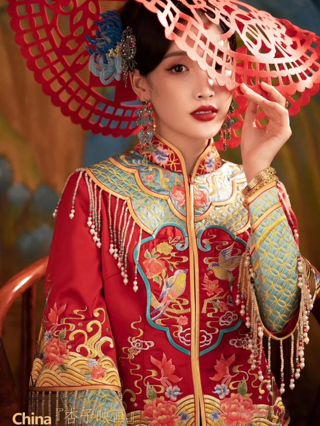 【倒叙】江南风珠帘流疏撞色秀禾服