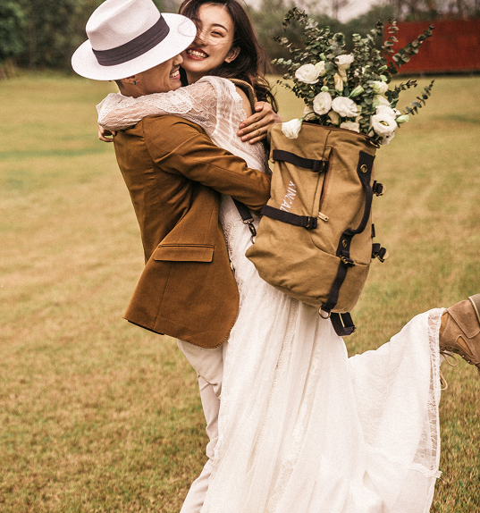 王宫婚纱摄影纪实风样片拍摄