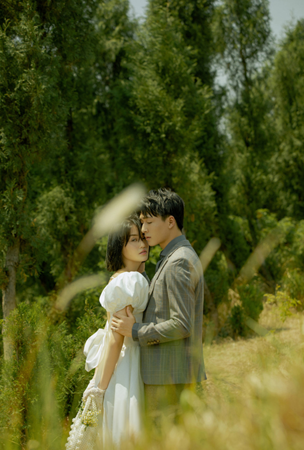 王宫婚纱摄影纪实风样片拍摄